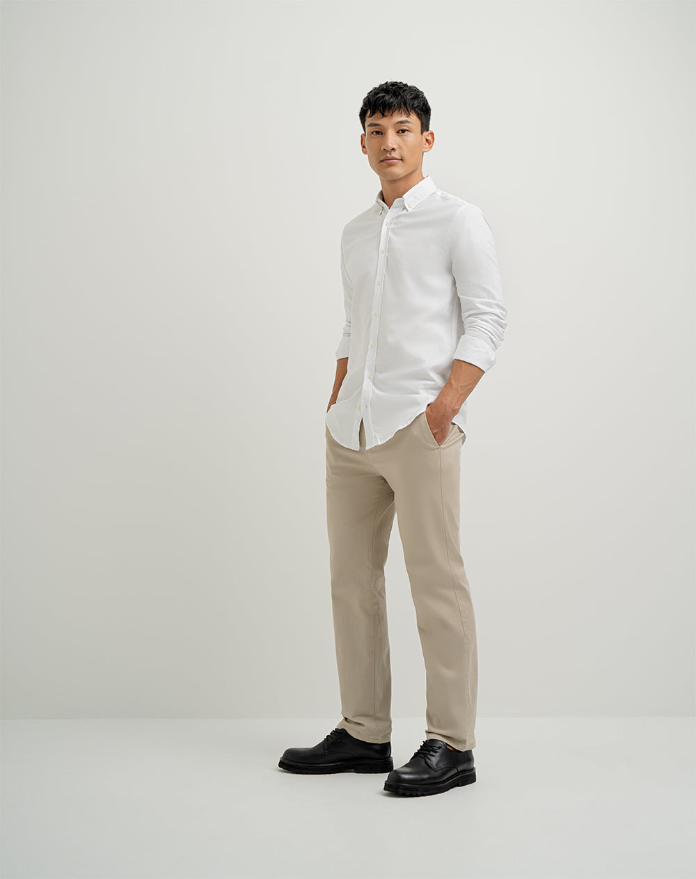 Camisa Blanca Pantalon Pinza Gris Hombre Camisa Blanca Y Pantalon