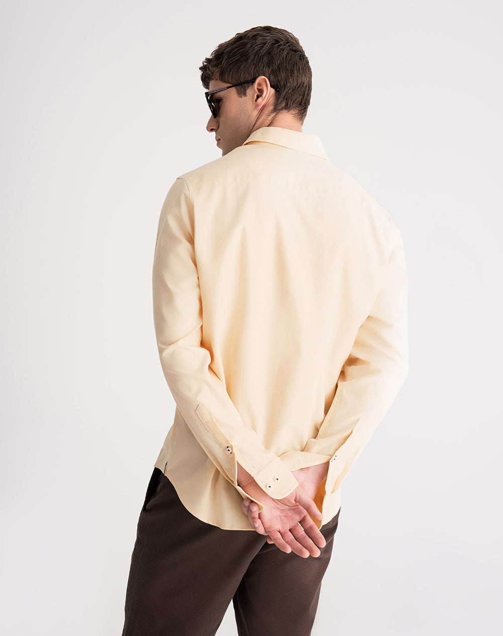 Camisa manga larga regular algodón crema hombre