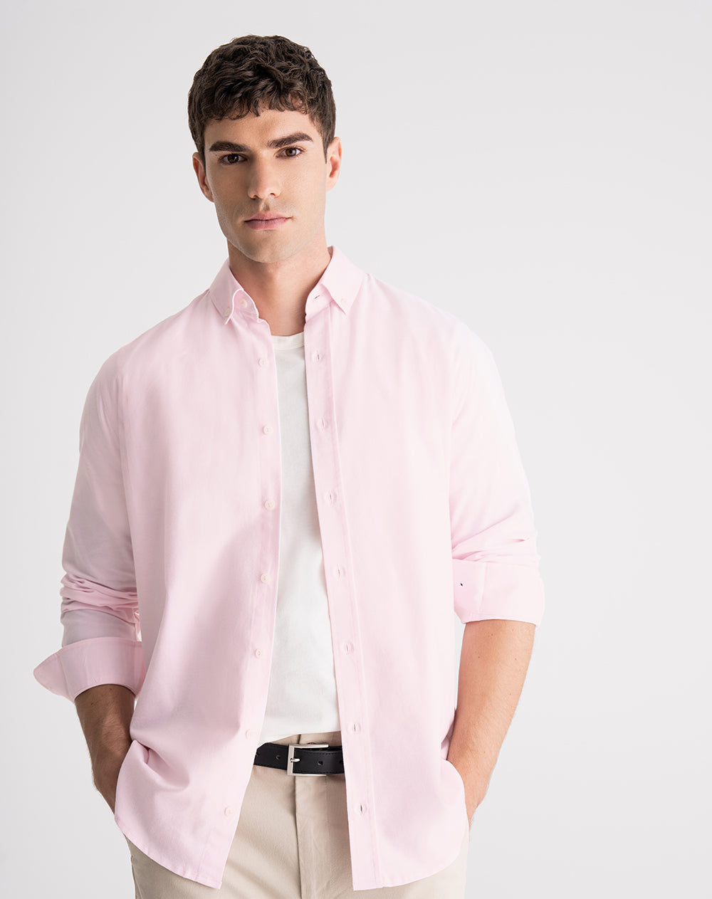 Camisa manga larga regular algodón rosada hombre