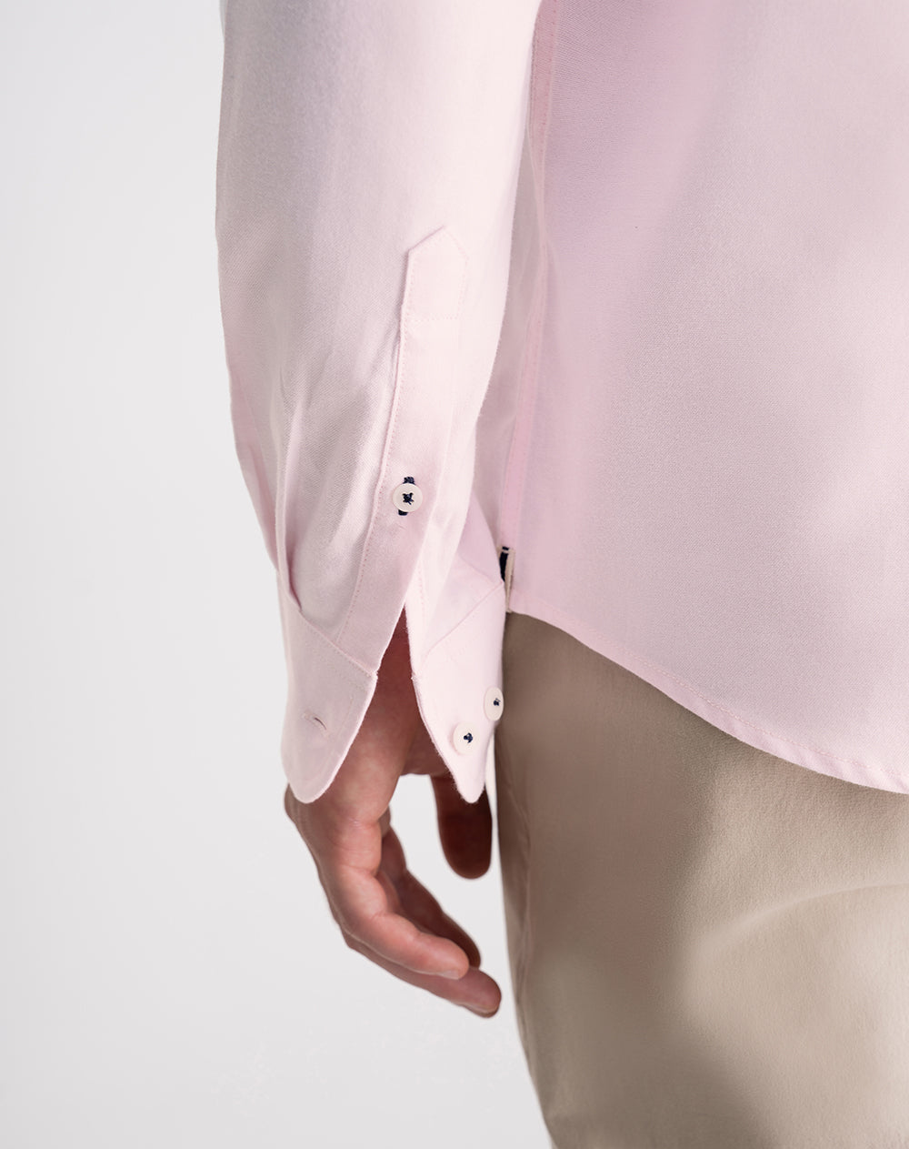 Camisa regular fit manga larga rosada