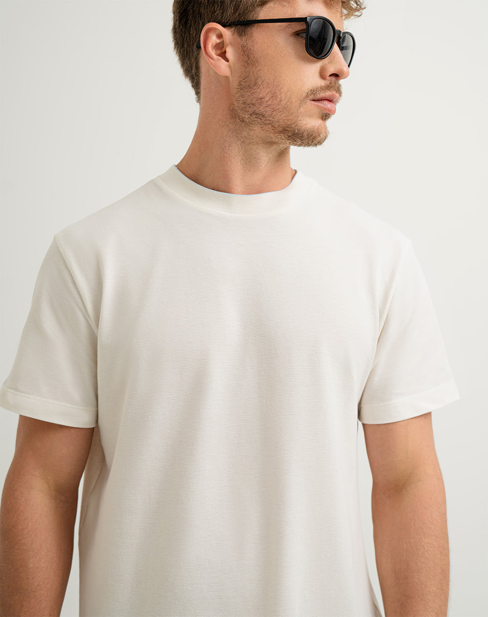 Camiseta regular fit manga corta habana