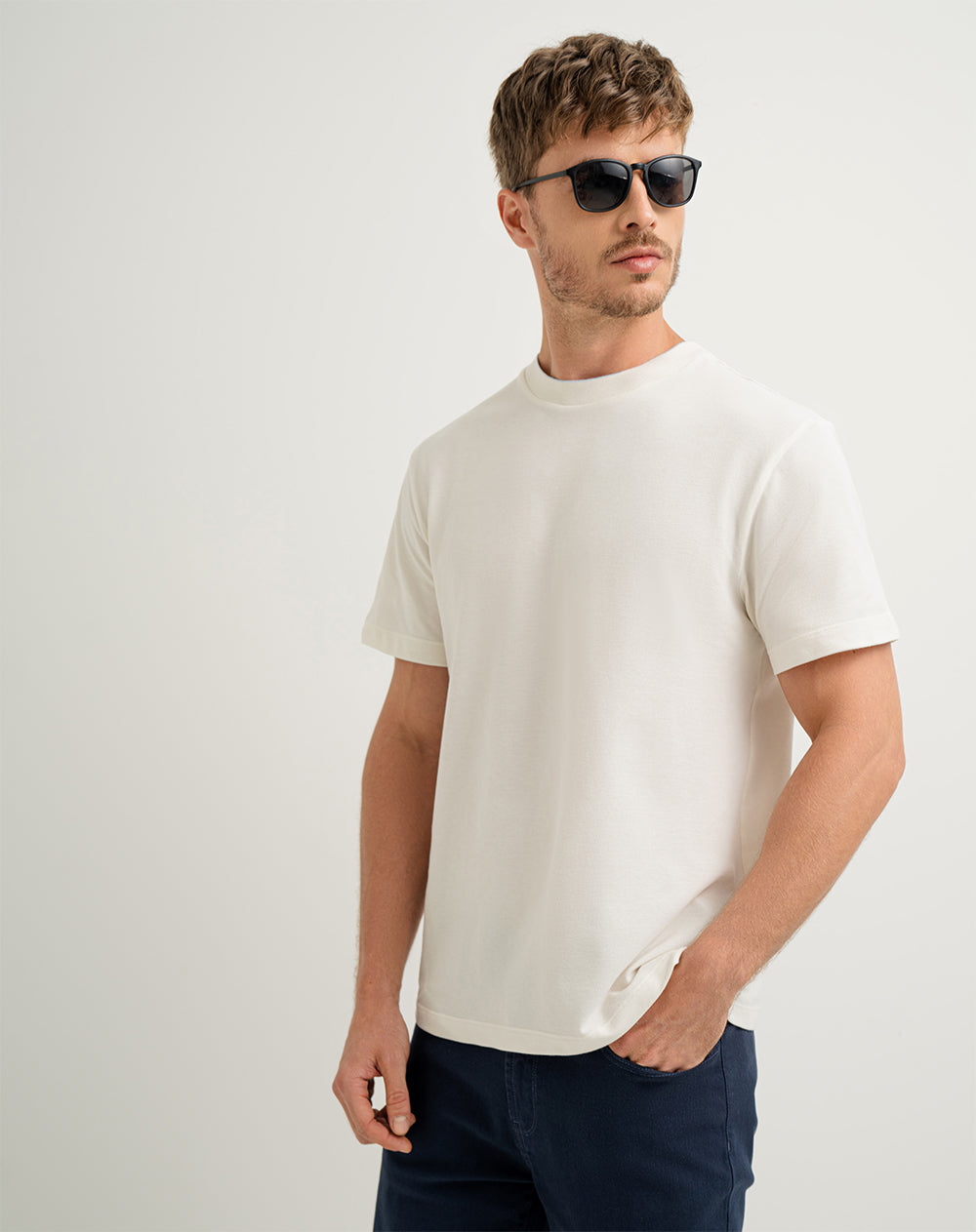 Camiseta regular fit manga corta habana