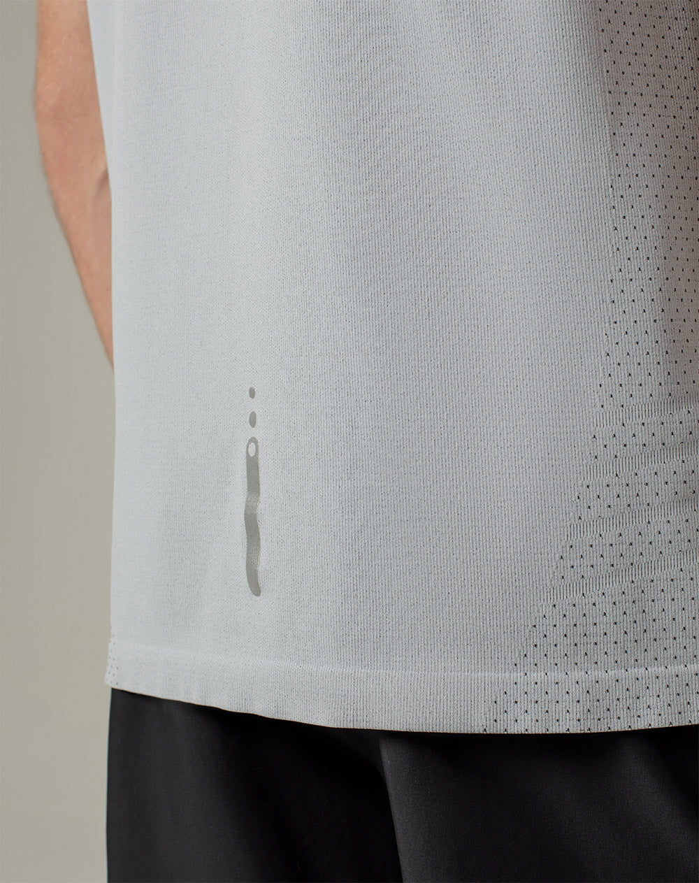 Camiseta deportiva  hombre control humedad gris
