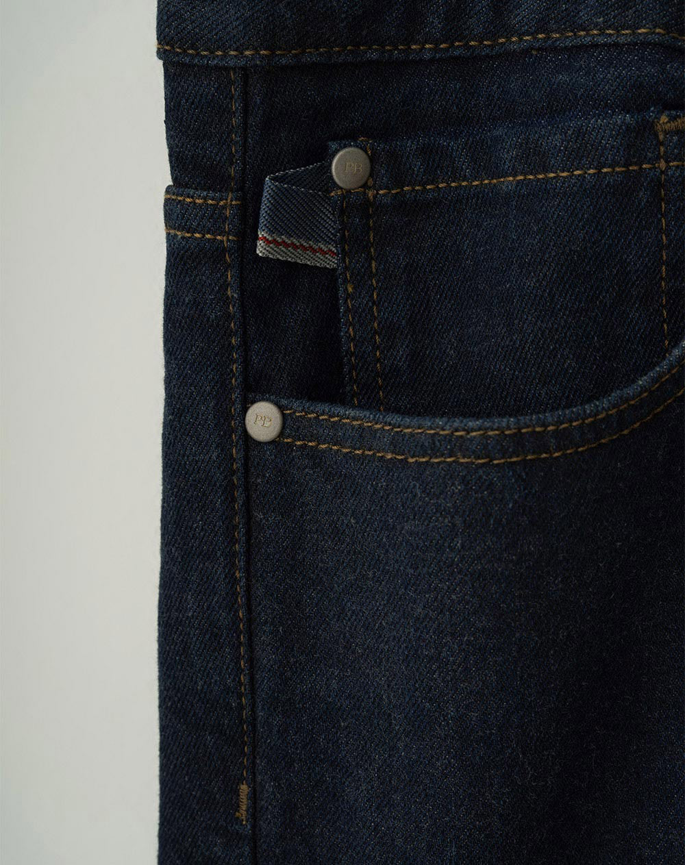 Jean regular fit tiro medio indigo oscuro