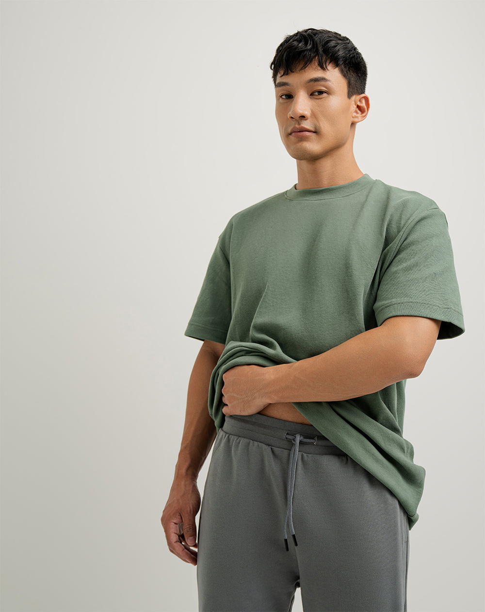 Camiseta en algodón sostenible holgada verde para hombre