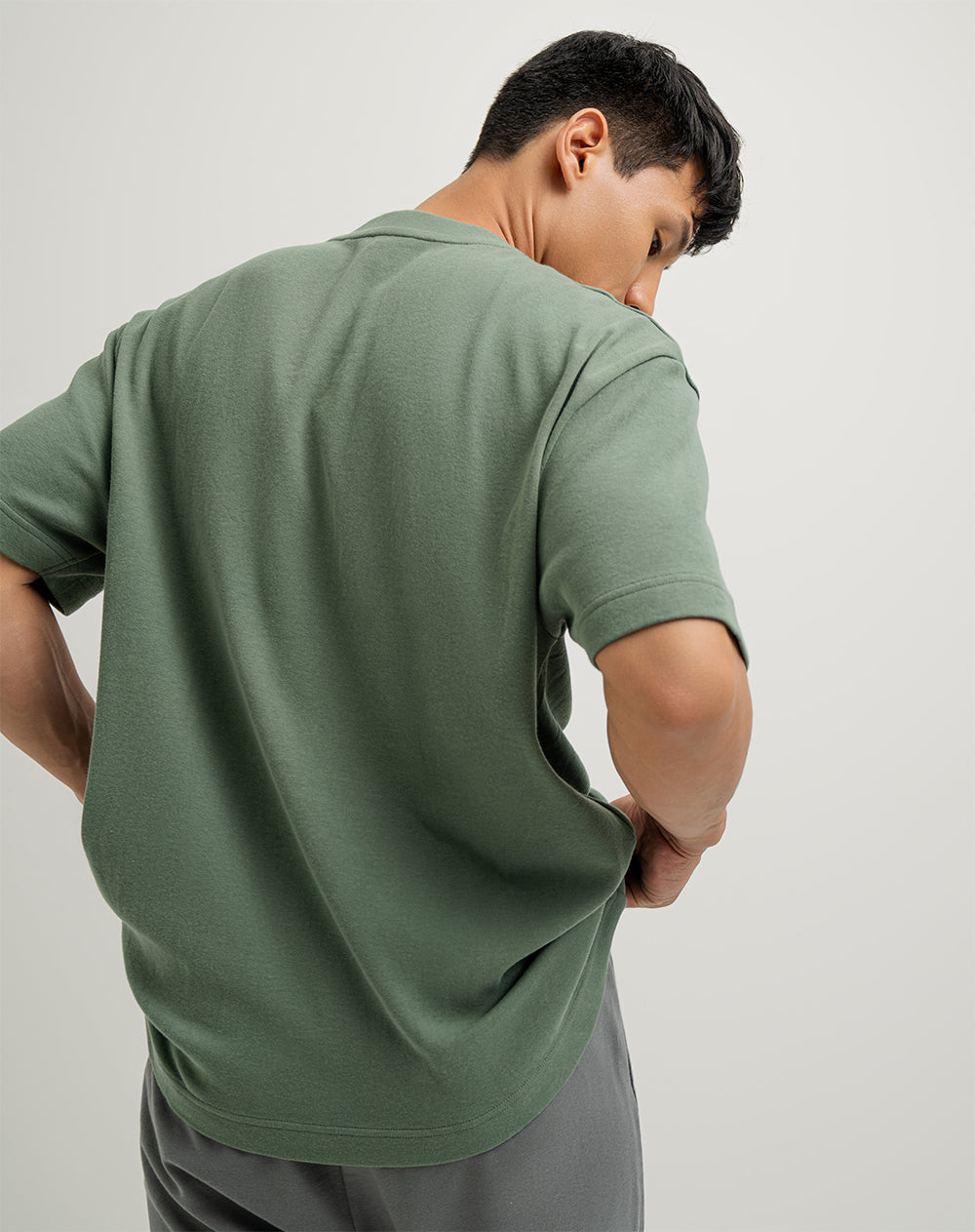 Camiseta en algodón sostenible holgada verde para hombre