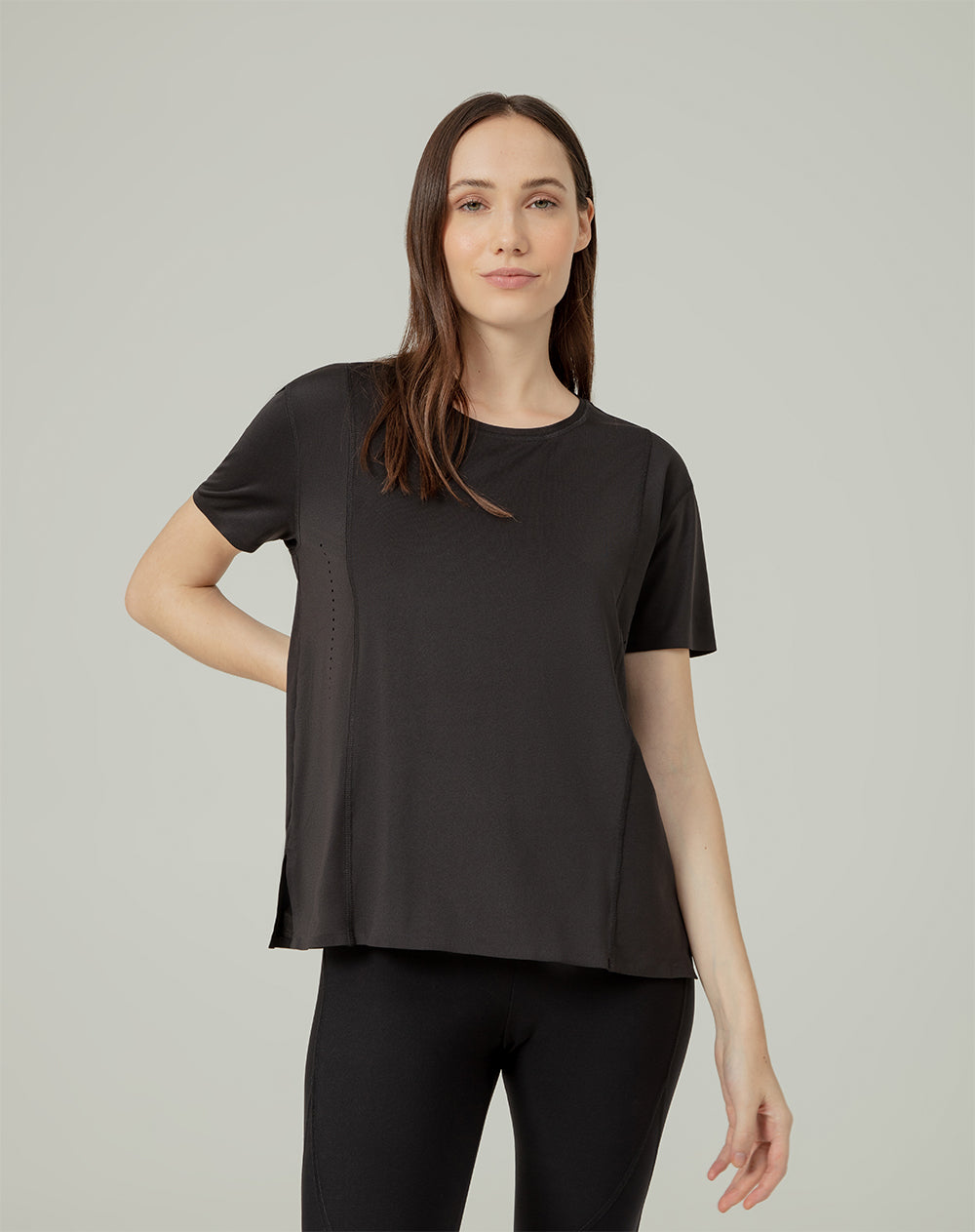 Camiseta deportiva mujer control humedad negra