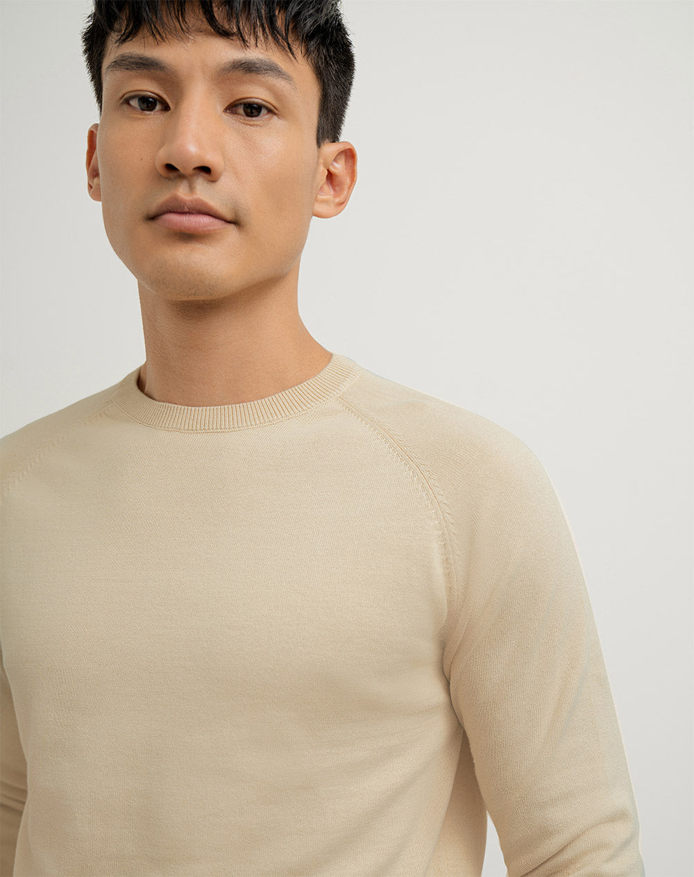Buzo regular fit amarillo