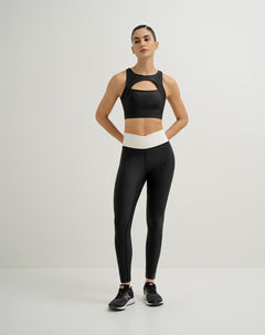 Legging deportivo control humedad negro para mujer