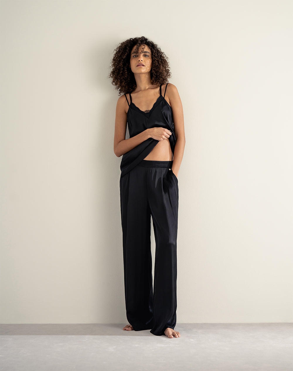 Pantalón de pijama mujer satín largo negro
