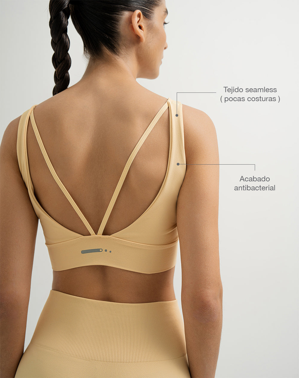 Top deportivo soporte medio seamless antibacterial amarillo