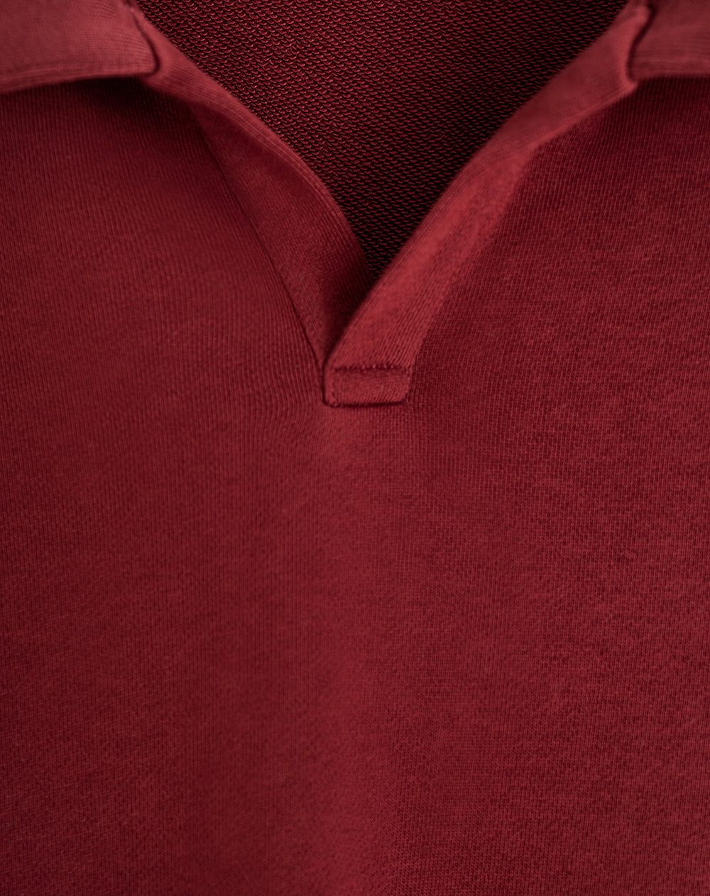 Camiseta regular fit manga larga vinotinto