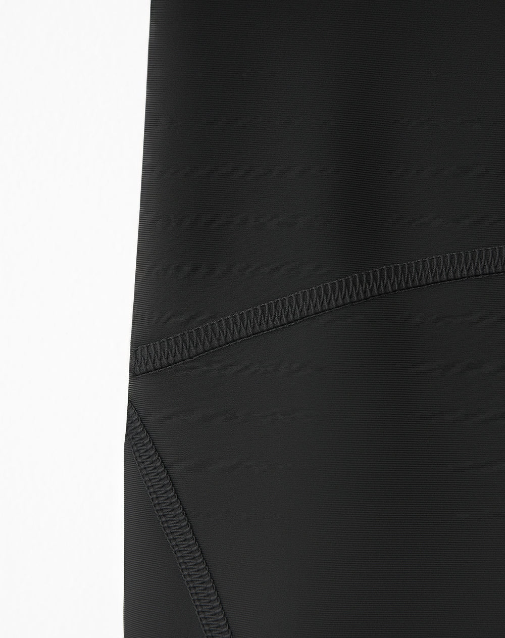 Biker deportivo tiro alto control abdomen negro mujer