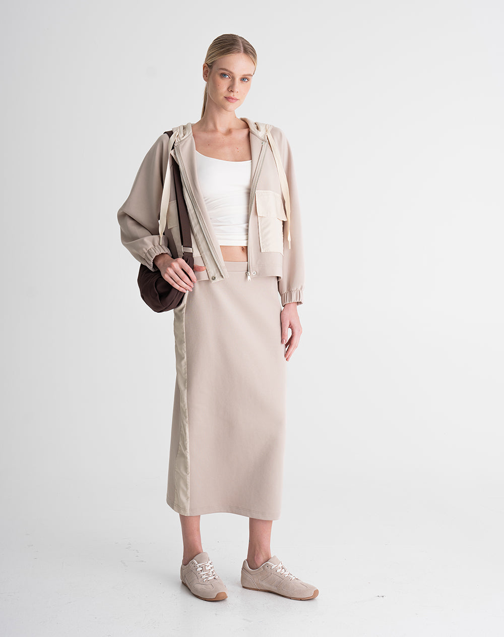 Falda midi tacto suave caqui mujer
