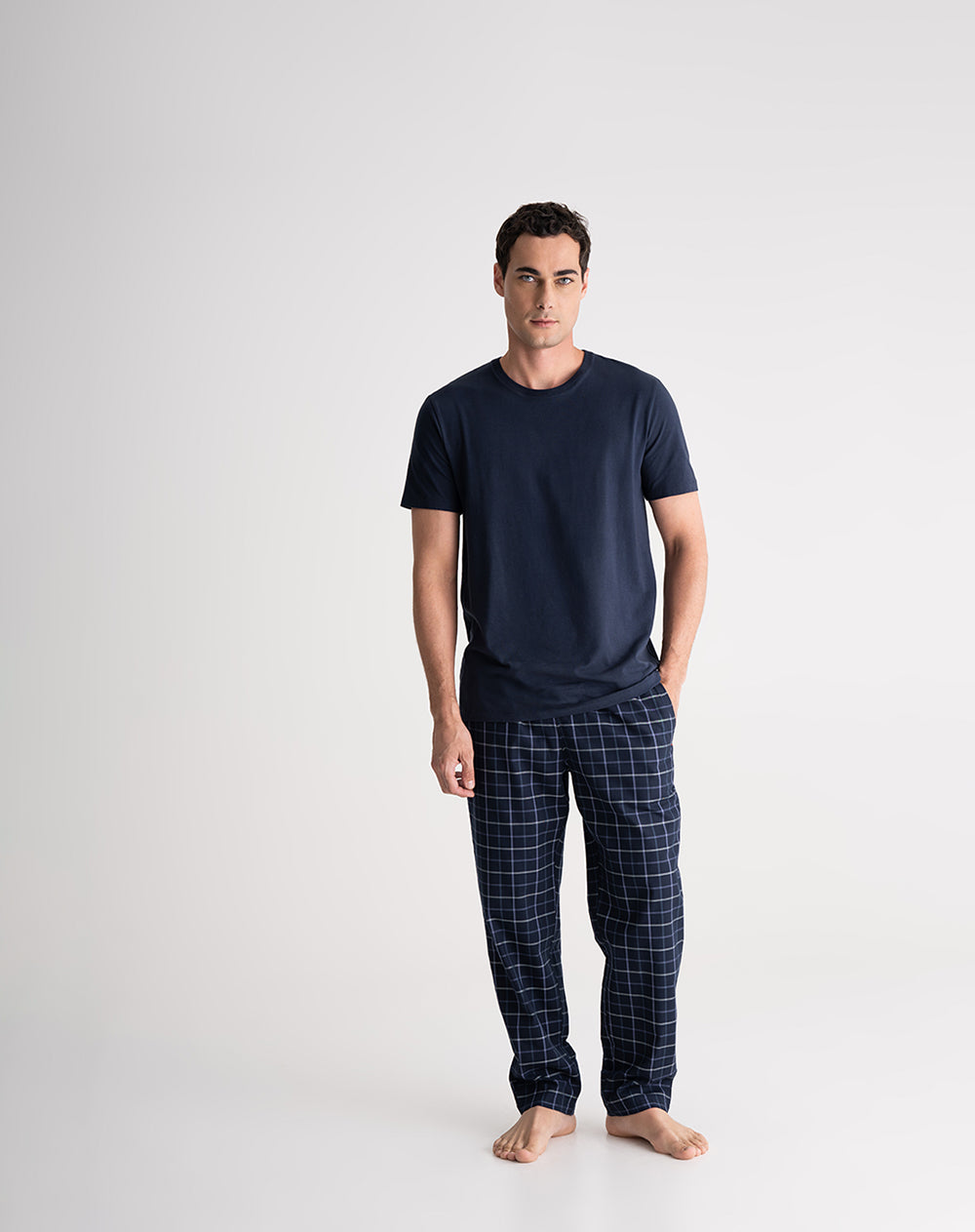 Pantalón regular fit tiro medio azul cuadros