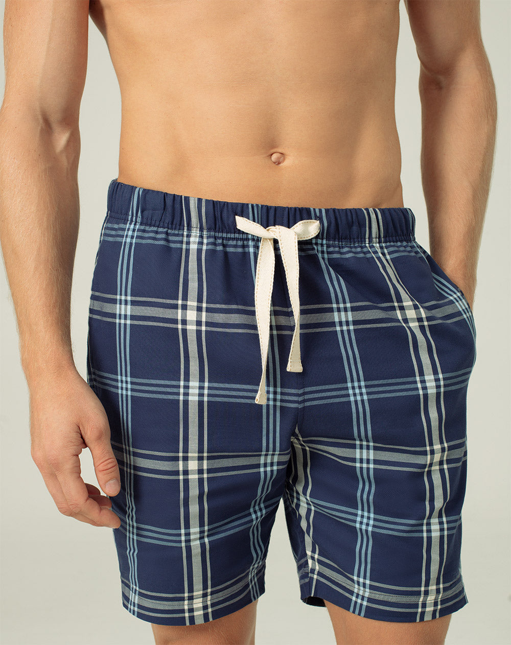 Bermuda regular fit azul con cuadros