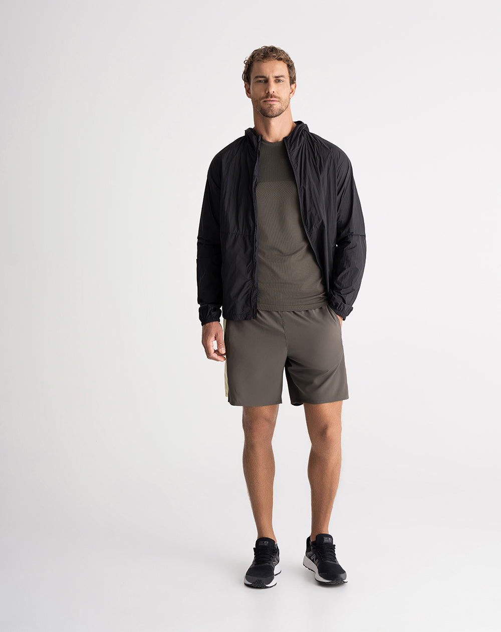 Pantaloneta deportiva secado rápido verde hombre