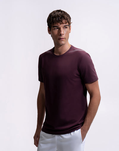 Camiseta deportiva regular manga corta vino tinto hombre